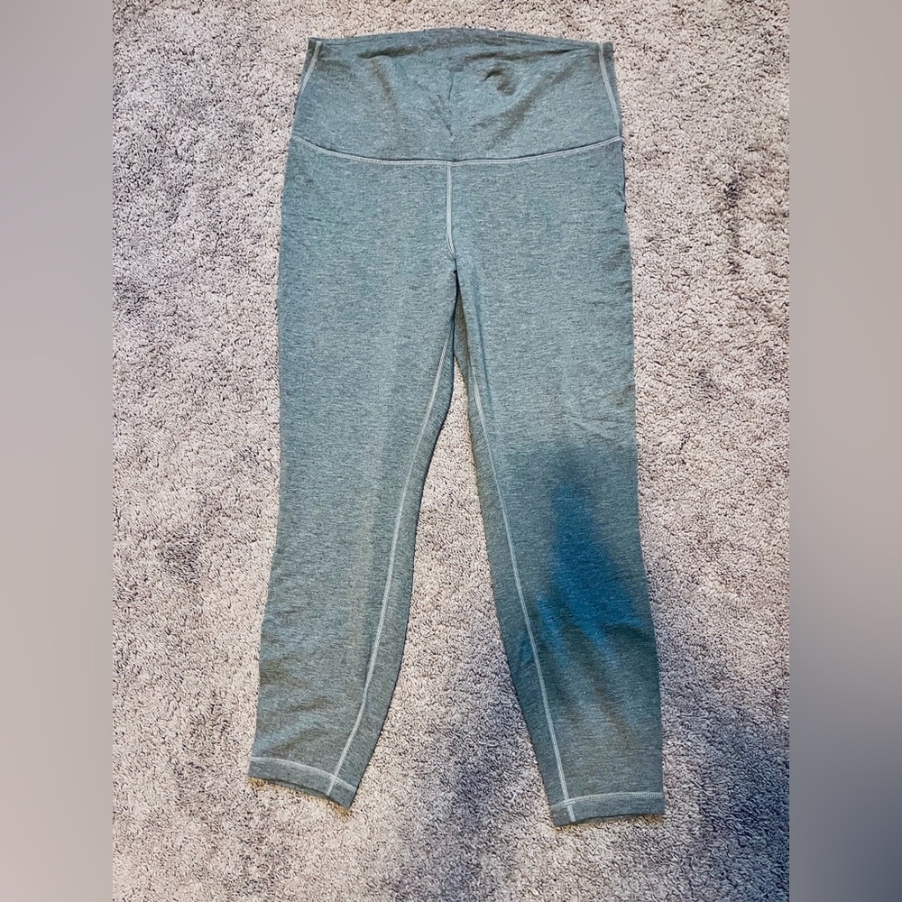 Lululemon cropped relaxed leggings in grey - size 14